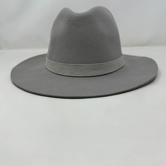 KIN The Label Wool Packable Essential Hat in Cloud